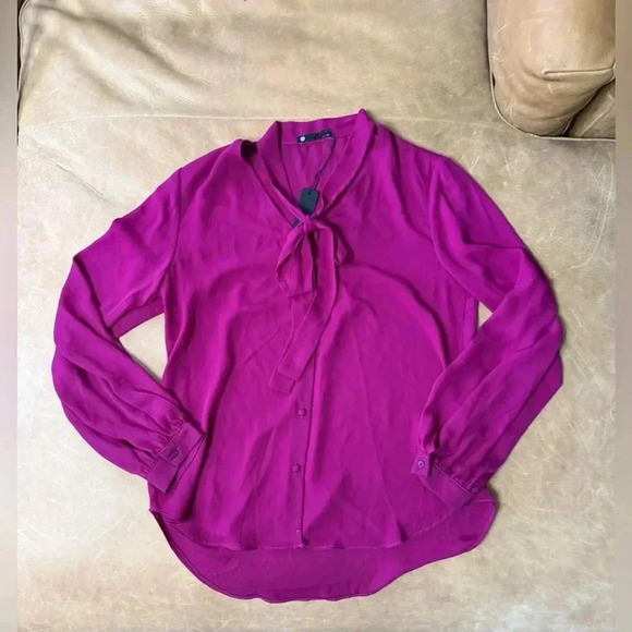REVOLVE Tops - NWT REVOLVE Krisa Pink Tie Front Blouse Women’s Size XS 100% Polyester